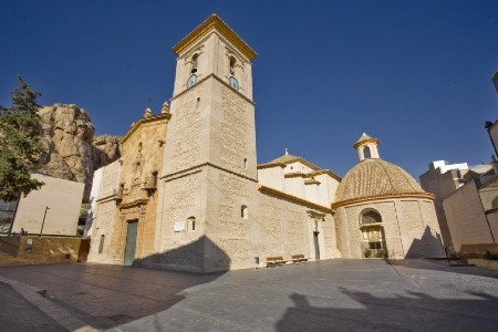 Church of San Lázaro Obispo